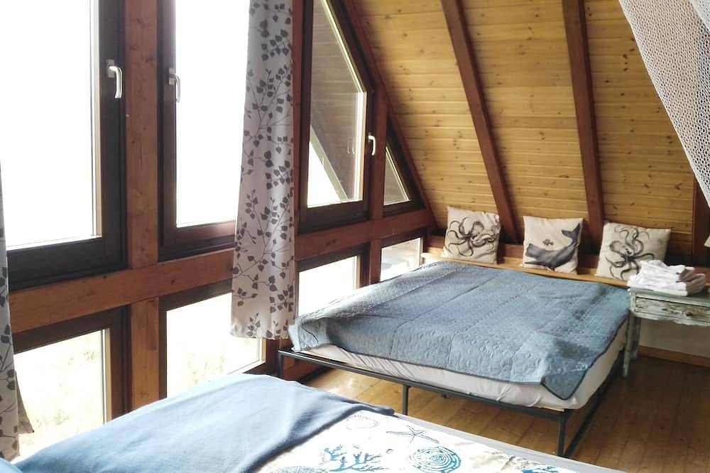 Ganze Wohnung, Große Ferienwohnung mit Traumblick und Terrasse für 4-9 P auf der Rheinhöhe in Bacharach, Mittelrhein