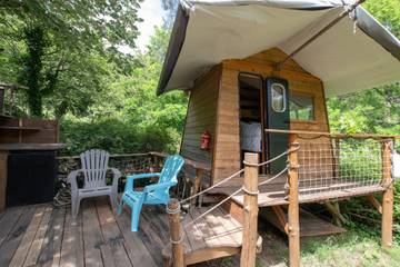 Camping pour 6 Personnes dans Malbosc, Parc national des Cévennes, Photo 1
