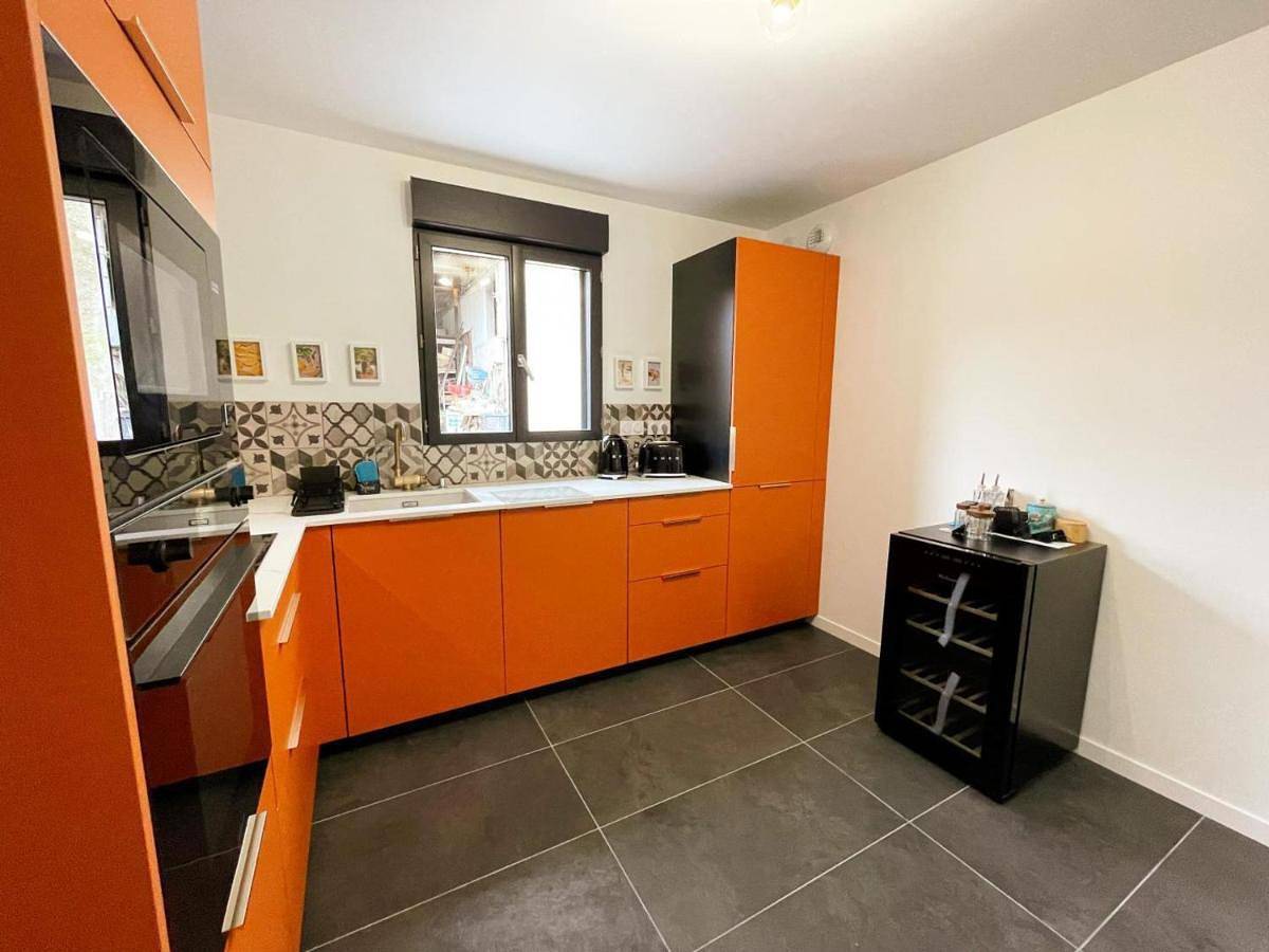 Gîte de luxe avec piscine chauffée et Spa au cœur du Val de Loire - Fr-1-381-615 in Ballan-Miré, Région de Tours