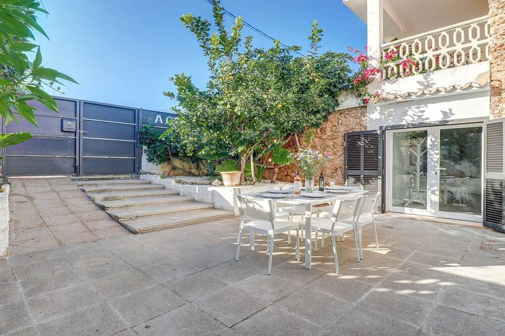 Entire apartment, Sail And Surf Sa Marina 100M From The Beach in Alcúdia, North Majorca