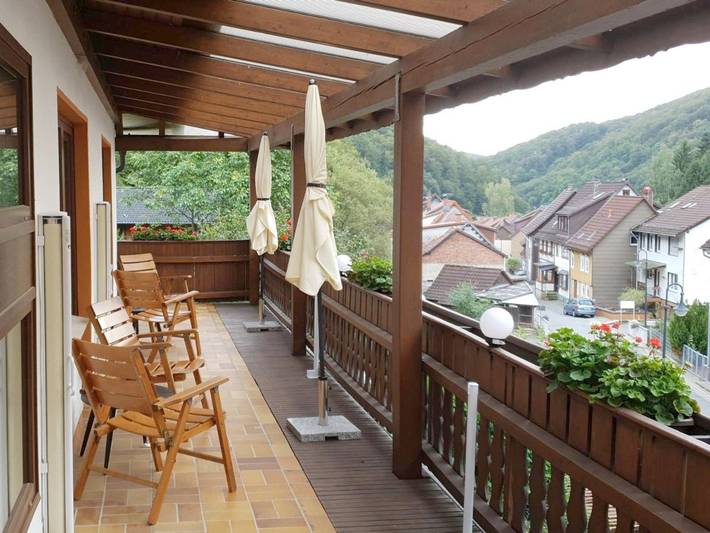 Ferienhaus, mit Balkon und Terrasse sowie Garten und Ausblick im Nationalpark Harz - 2