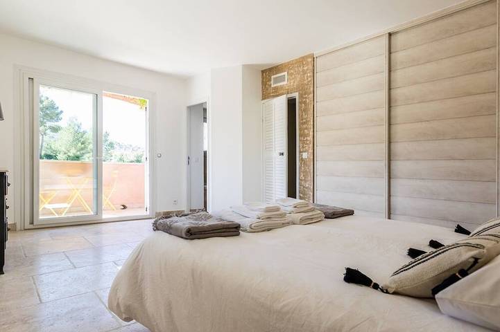 Villa pour 9 personnes, avec jardin à Saint-Cyr-sur-Mer - 4