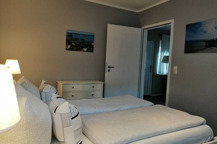 Ferienhaus für 3 Personen, mit Terrasse und Garten in Sellin - 4