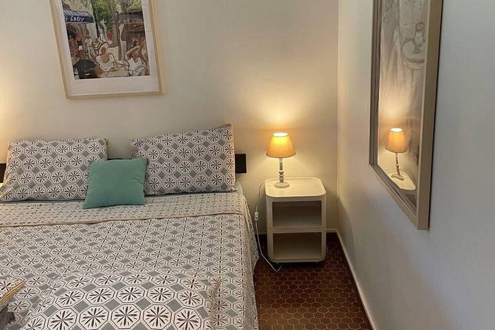 Ferienwohnung für 4 Personen, mit Terrasse und Garten in Porquerolles - 3