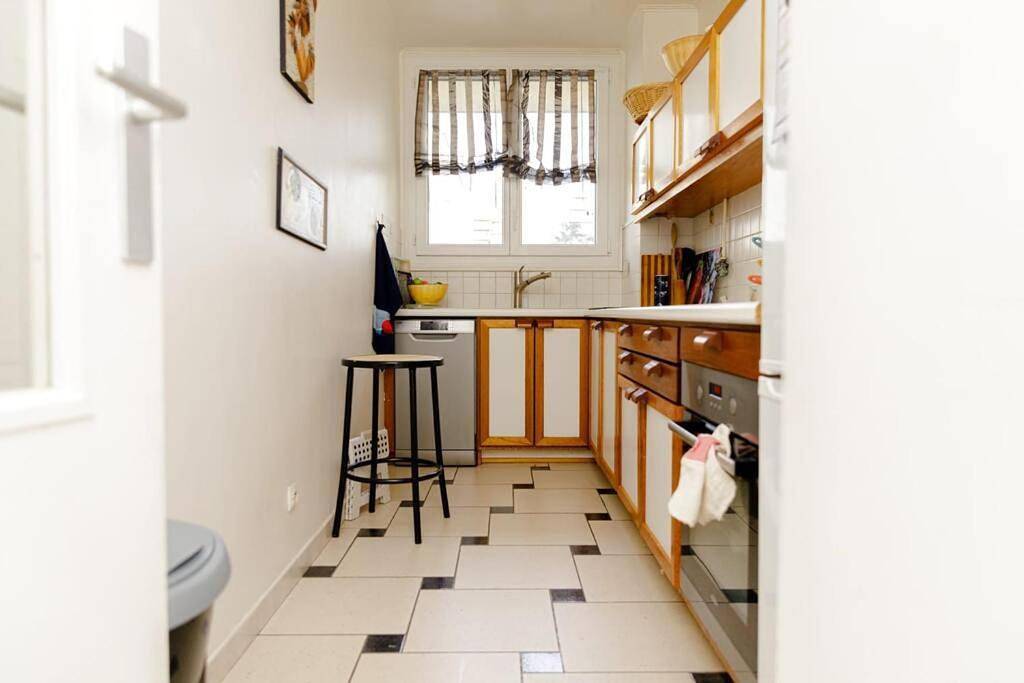 Appartement entier, Beau F1 lumineux et calme in Chilly-Mazarin, Essonne