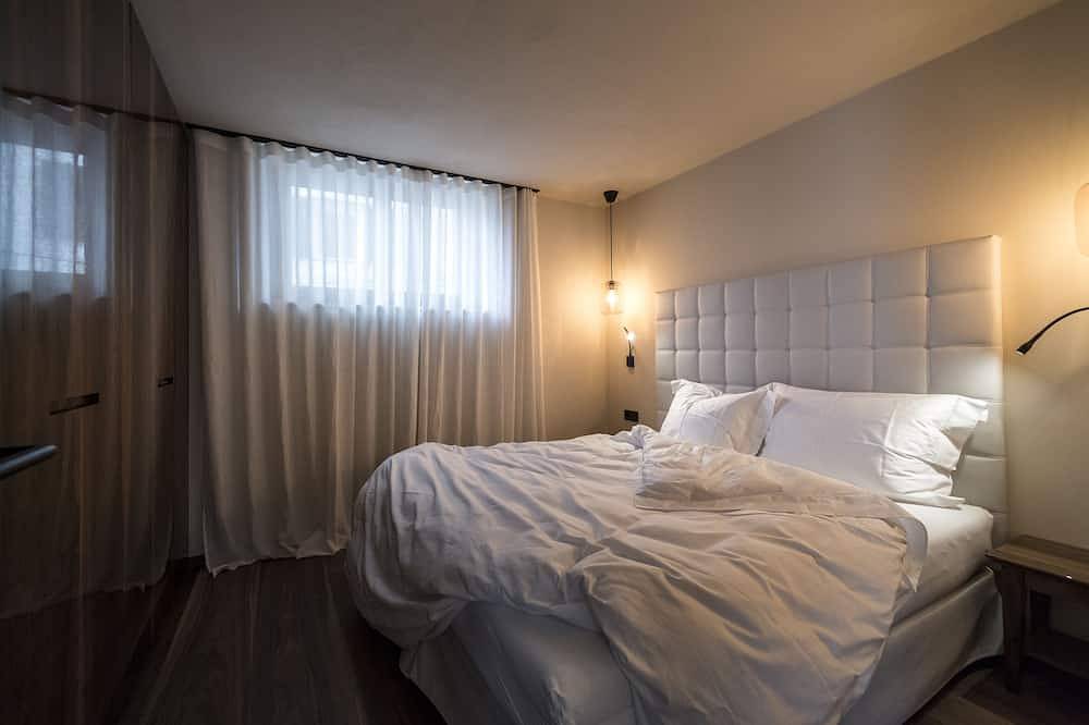 Ganze Wohnung, Neu- Messnerhaus Suite - stilvoll genießen im Zentrum von Seis (Kastelruth) in Seis am Schlern, Kastelruth