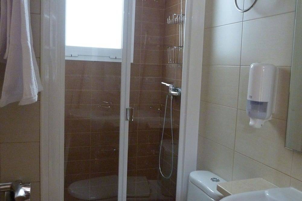 Entire apartment, Central Apartment (Optional parking in the same building) in Antequera, Málaga Province
