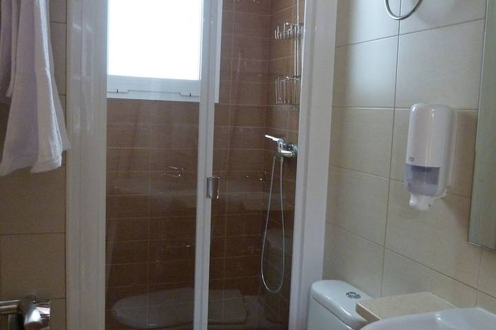 Entire apartment, Central Apartment (Optional parking in the same building) in Antequera, Málaga Province