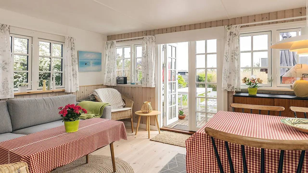 Feriehus for 4 personer med terrasse in Karrebæksminde, Enø