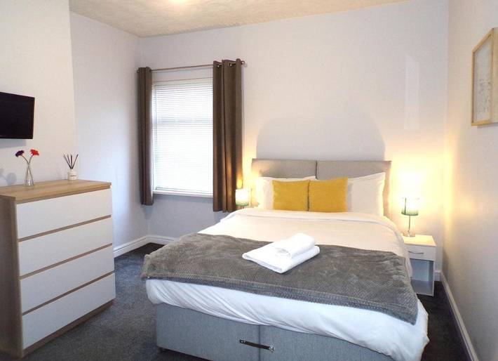 Apartment for 4 people, with terrace in Stoke-on-Trent