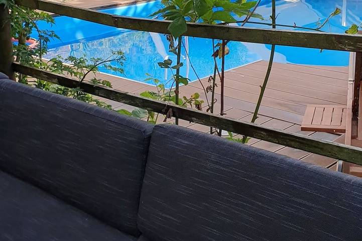 Ferienwohnung für 4 Personen, mit Pool und Garten - 1