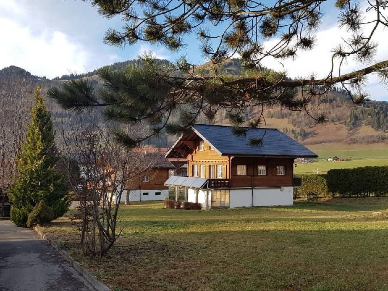 Chalet mit grossem Umschwung in Charmey, Val-de-Charmey