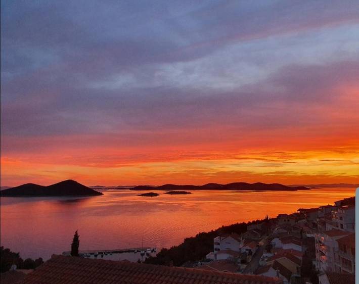 Ferienwohnung für 2 Personen, mit Balkon und Garten sowie Ausblick in Drage - 3