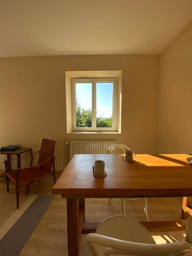 Gîte pour 2 personnes, avec terrasse et vue à Anost - 2