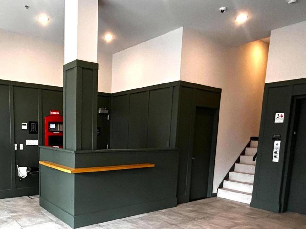 Entire apartment, Comfort Courtyard Room | 2 Double Beds in Queens, New York City
