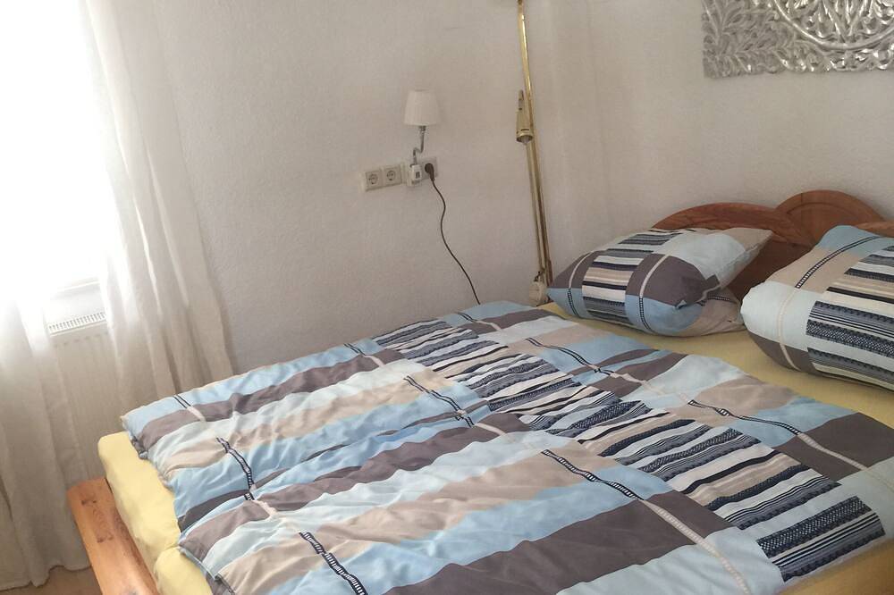 Ganze Wohnung, Ferienwohnung im Herzen von Speyer in Speyer, Rheinebene