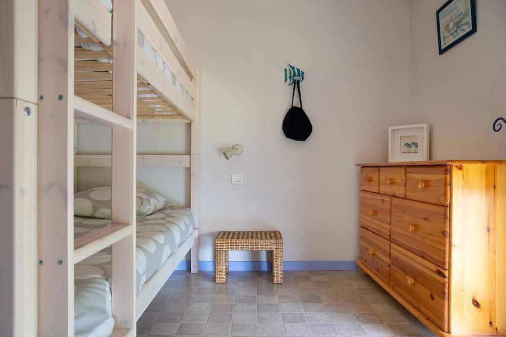 The \"Gîtes de L'Oda\": Class 2 * with heated indoor pool !!! in Le Poiré-sur-Vie, Loire Valley
