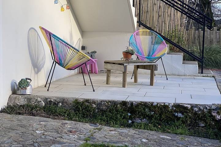 Location de vacances pour 8 personnes, avec jardin et sauna, animaux acceptés à Caurel