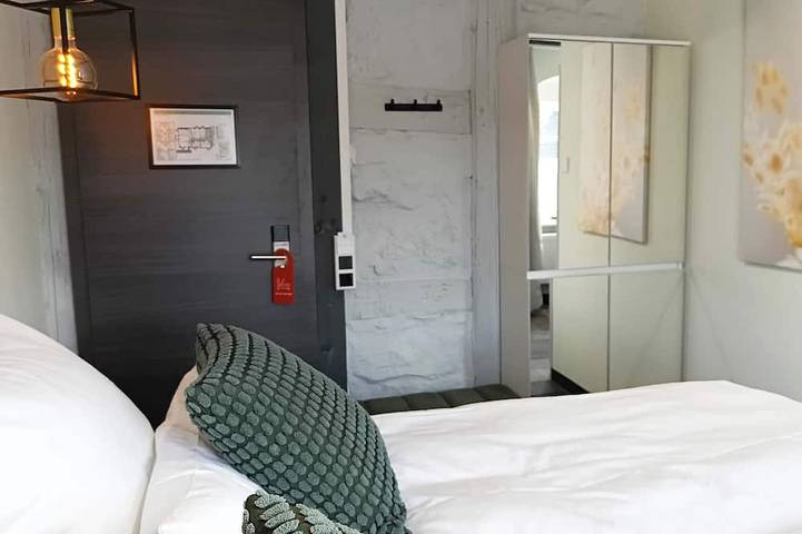 Nox Hotel - Digital-Check-In - No Reception - nahe Bretten & Karlsruhe in Walzbachtal, Kraichgau