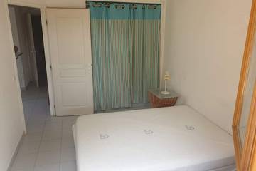 Appartement De Vacances pour 4 Personnes dans Le Pradet, Parc national de Port-Cros, Photo 4