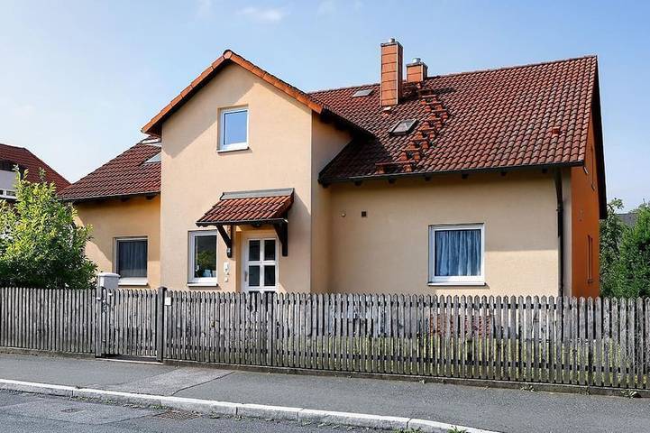 Apartamento entero, Ferienwohnung 1 - Private Ferienwohnungen in Fürth bei Nürnberg in Fürth, Franconia