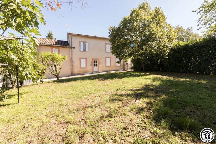 Gîte pour 12 personnes à Revel