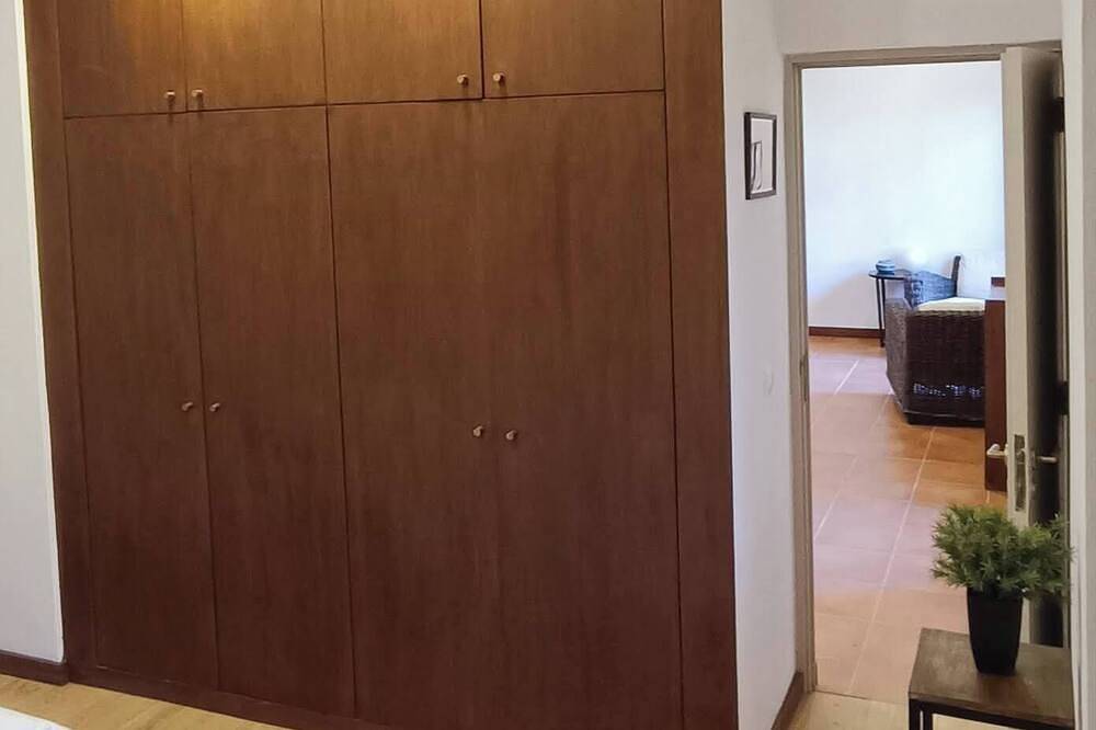 Timber Cottage with swimming pool in Viana do Castelo, Viana do Castelo District