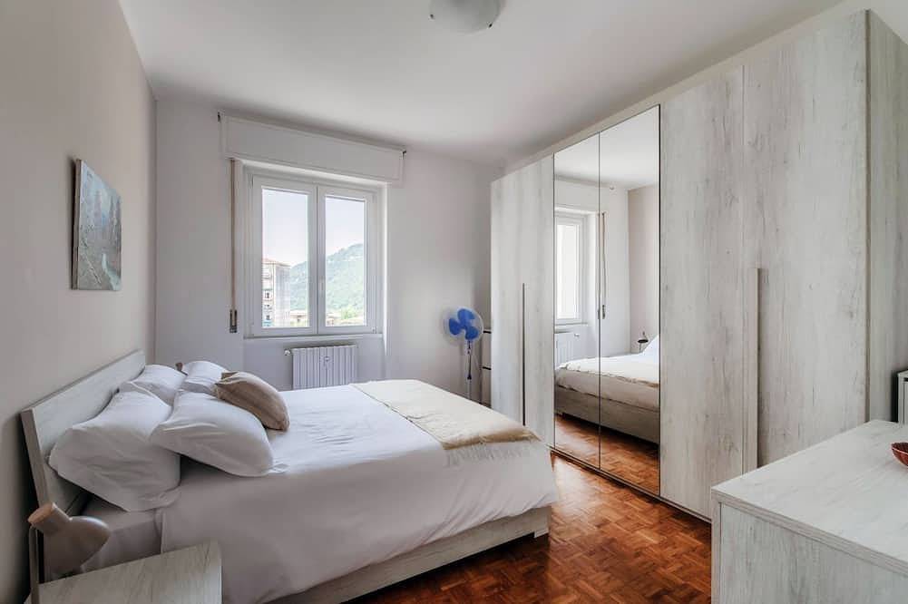 Ganze Wohnung, Nur wenige Minuten von der Stadt entfernt (Beyond Como) in Lipomo, Brianza