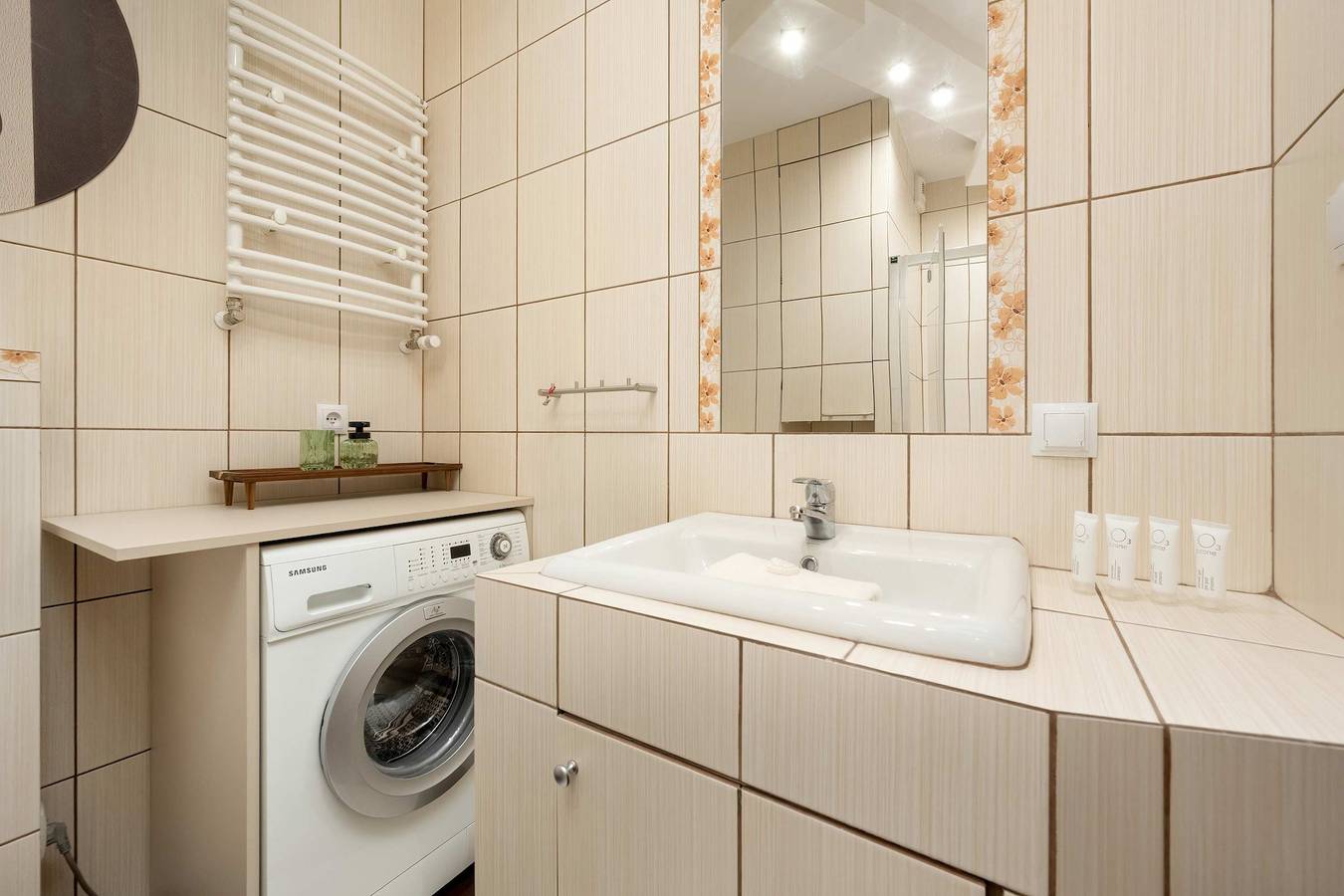 Ganze Wohnung, Ferienwohnung für 4 Personen mit Garten in Breslau, Niederschlesien