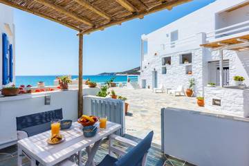 Cottage pour 2 personnes, avec terrasse et vue dans Platis Gialos Sifnos