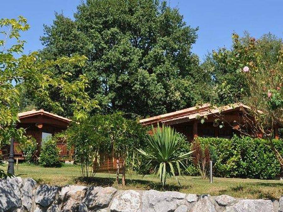 Camping Midi Pyrénées - Chalet 2 personnes - 1 chambre in Montréjeau, Haute-Garonne