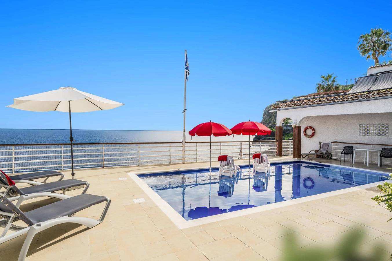 Villa Sea Shore by Villa Plus in Santa Cruz (Madeira), Madeira