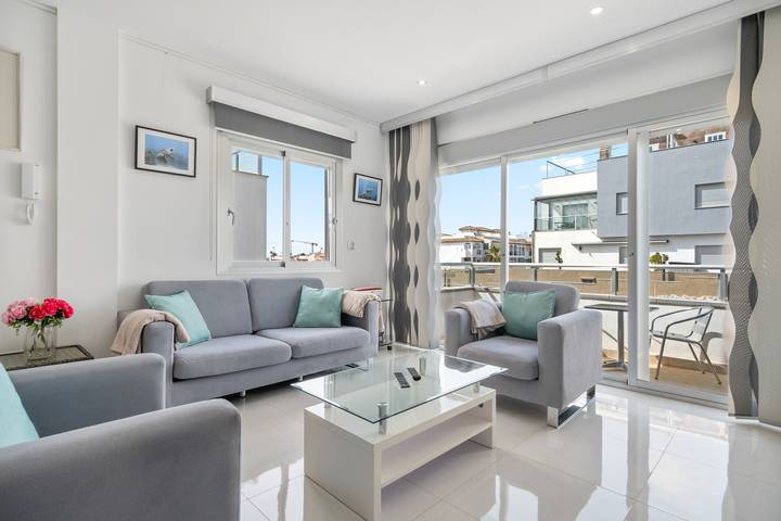 Villa pour 6 personnes, avec balcon, animaux acceptés à Orihuela - 2