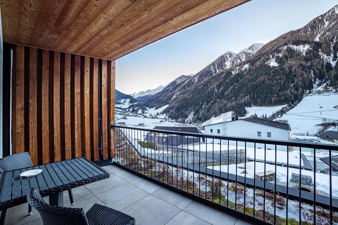 Entire apartment, Holiday Apartment "Stoana Apt 2-5" with Relaxing Wellness Area in San Giacomo, Ahrn Valley