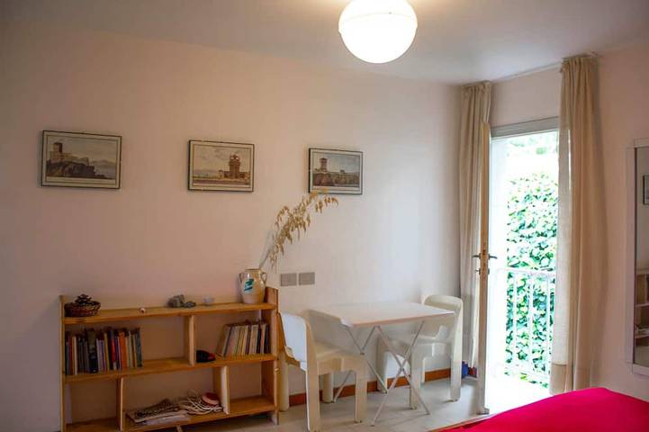 Entire apartment, Apartment in the hills, in the green, with wonderful sea view on Elba Island in Marina di Campo, Campo nell'Elba