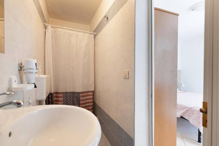 Ferienhaus für 2 Personen, mit Terrasse und Ausblick in Torre Vado - 2