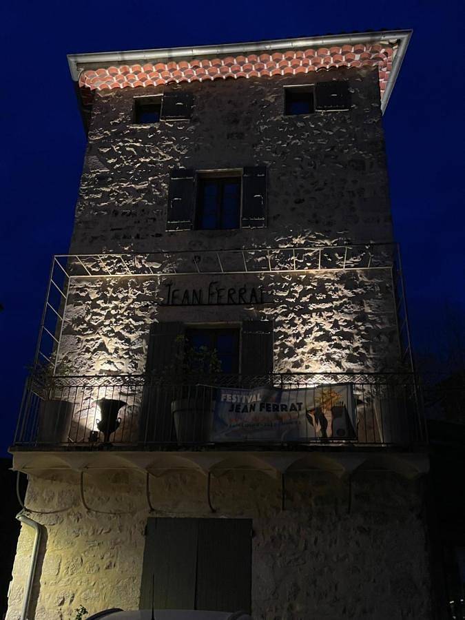 Location de vacances pour 3 personnes, avec vue à Antraigues-sur-Volane - 2