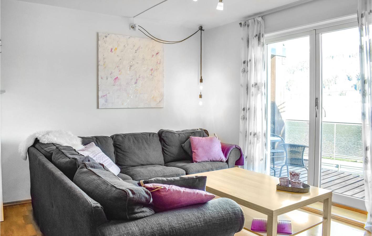 Hel ferieleilighet, Ferieleilighet for 5 personer med sauna in Voss