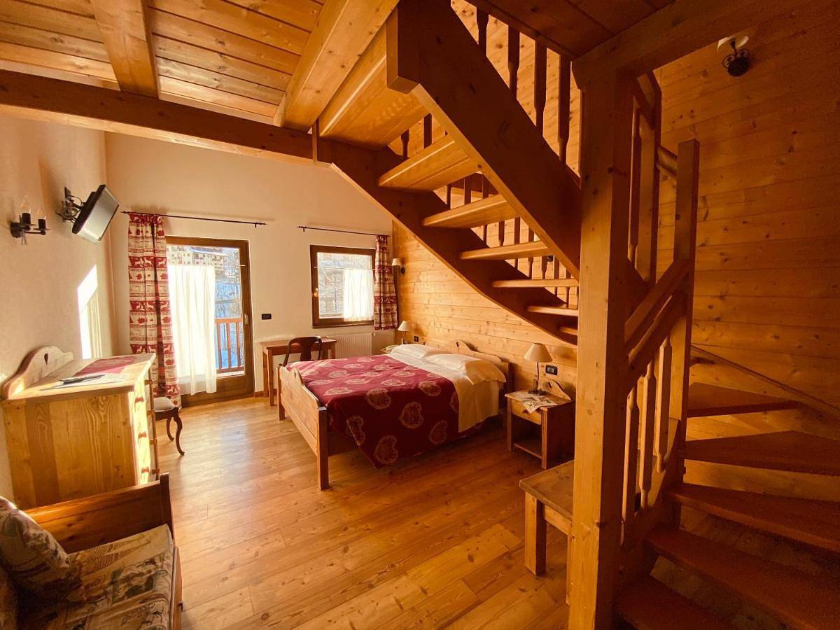 Hotel L'Artisin in Limone Piemonte, Ligurische Alpen