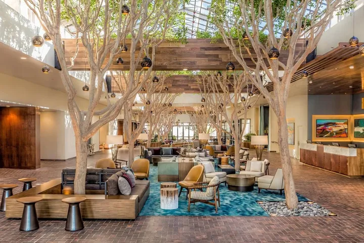 Hotel for 4 people, with pool and hot tub as well as terrace - 1