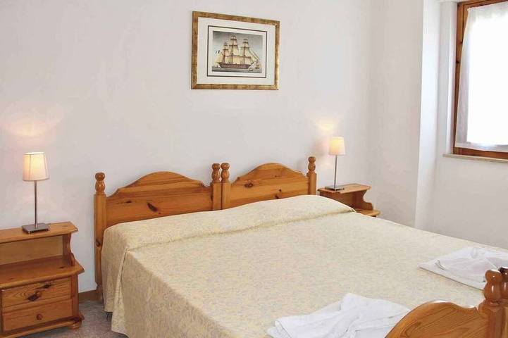 Ganze Wohnung, Ferienwohnung mit WLAN und Klimaanlage in Lido San Giovanni, Alghero