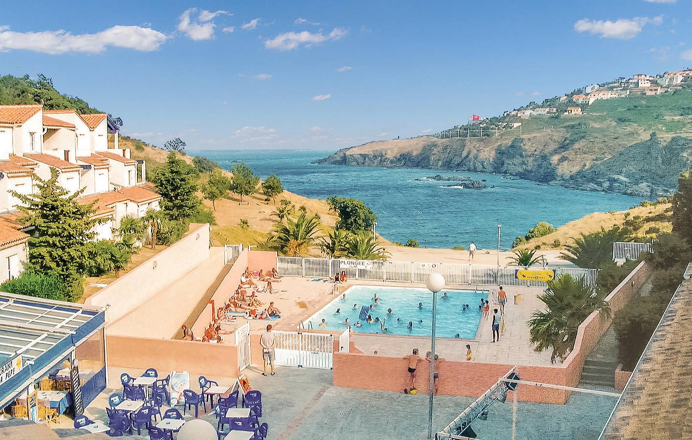 Ganze Ferienwohnung, Poolside-Terrasse | 500m vom Strand in La Côte Vermeille, Cerbère