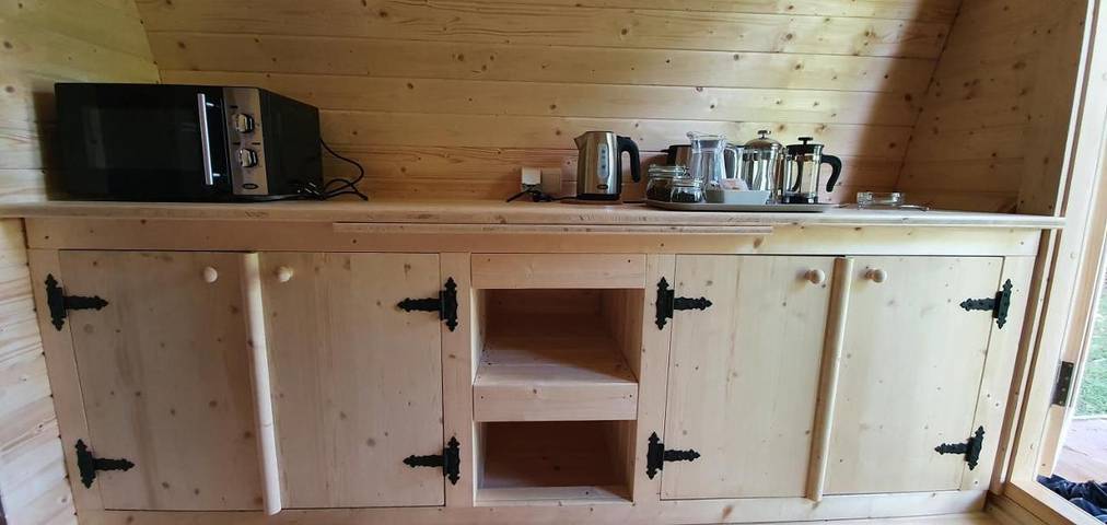 Location de vacances pour 3 personnes, avec jardin à Nazelles-Négron - 2