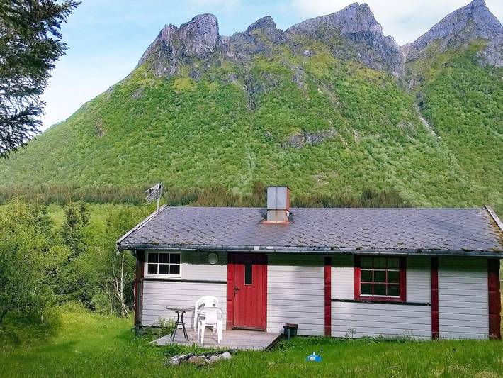 Ferienhaus für 6 Personen, mit Seeblick in Meløy