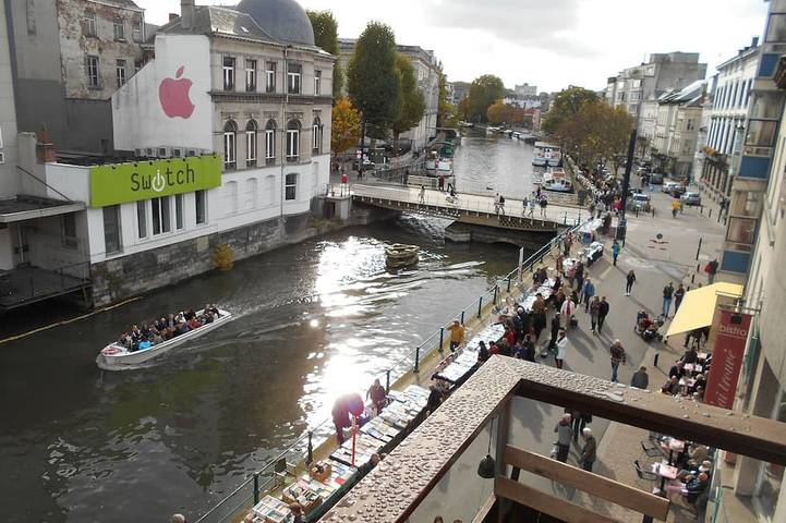 Ferienwohnung für 4 Personen, mit Whirlpool und Balkon in Gent