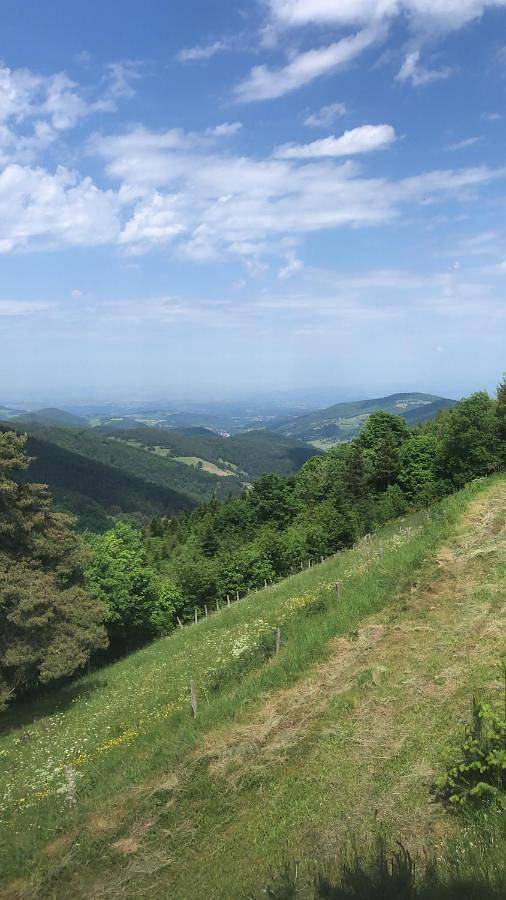 Location de vacances pour 10 personnes, avec vue et balcon à Lalouvesc - 2