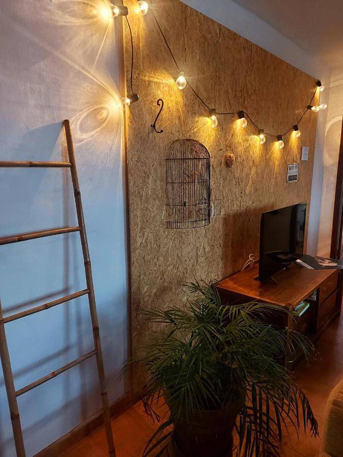 Gîte pour 4 personnes, avec terrasse et piscine dans Tetir - 3