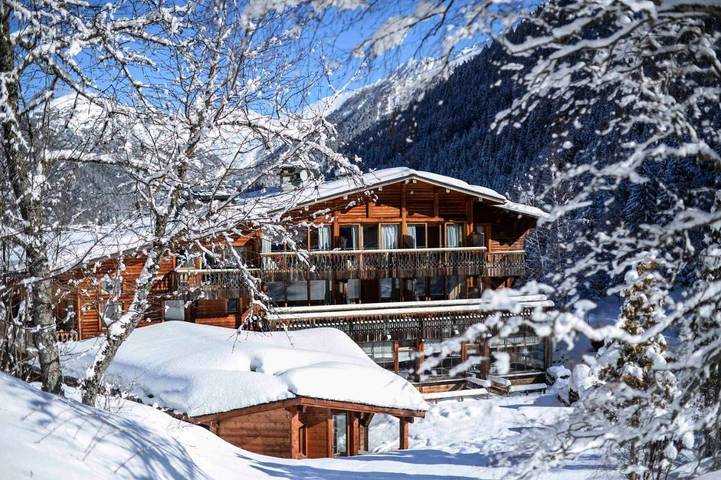 Hôtel pour 6 personnes, avec piscine et sauna ainsi que jardin et vue, animaux acceptés