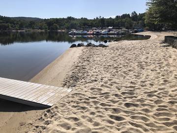 Log Cabin for 2 People in Bristol (NH), Newfound Lake, Photo 3