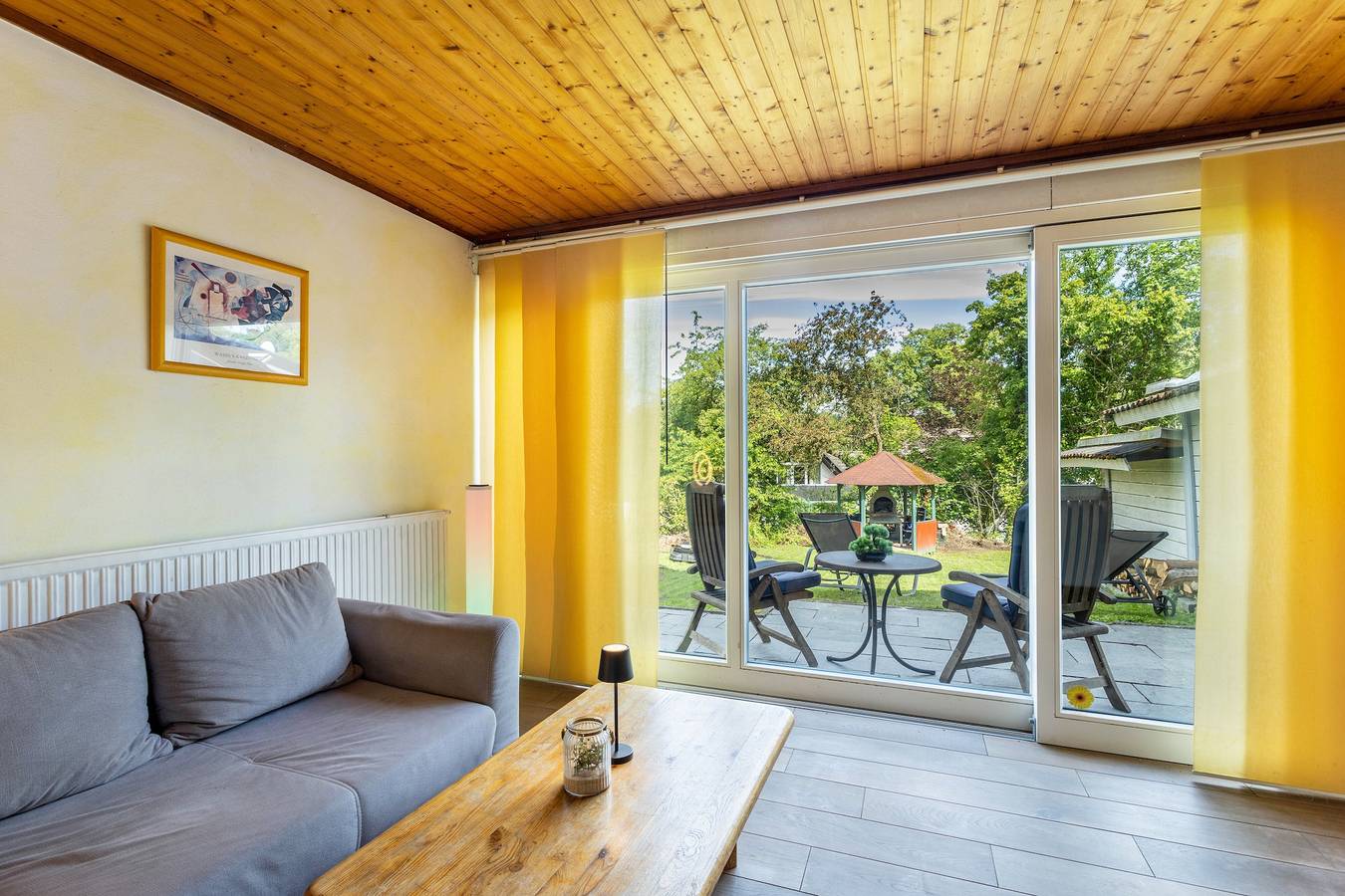 Appartement entier, Appartement de vacances pour 5 personnes avec jardin in Allagen, Warstein